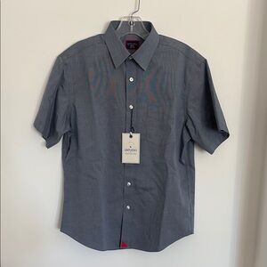 UNTUCKit Gray Short Sleeve Shirt